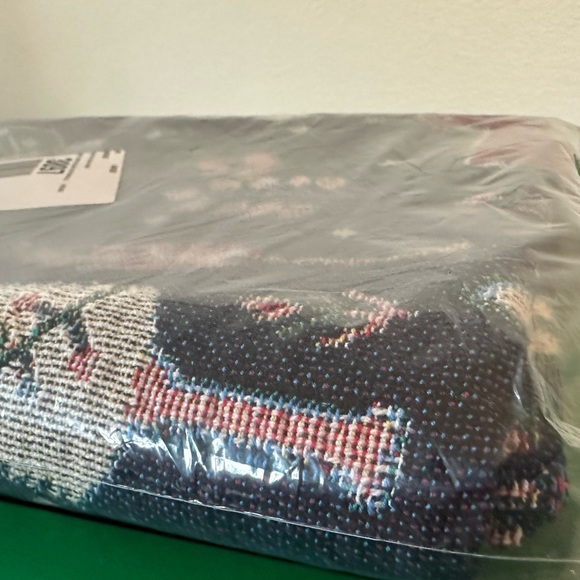 Andy Woodland Throw Blanket deers & trees - Picture 5 of 6